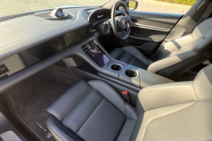 Porsche Taycan 4S